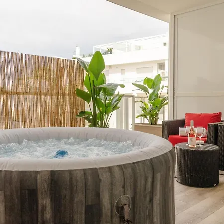 Apulialux Polignano High Class / Jacuzzi + Parking Apartament *